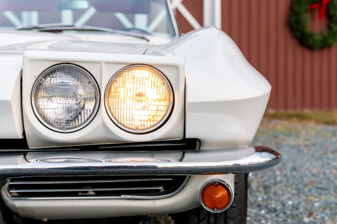 1964 Chevrolet Corvette C2 - Image 19 of 31