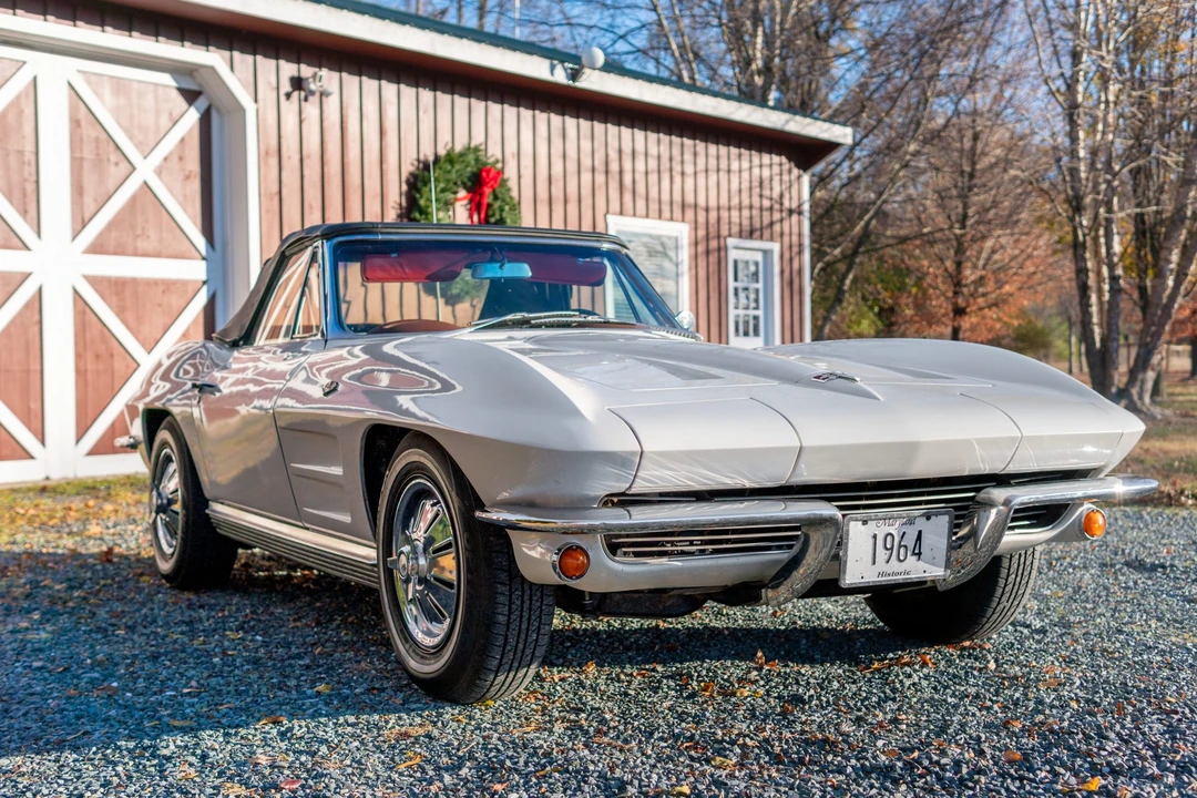 1964 Chevrolet Corvette C2 - Image 11 of 31