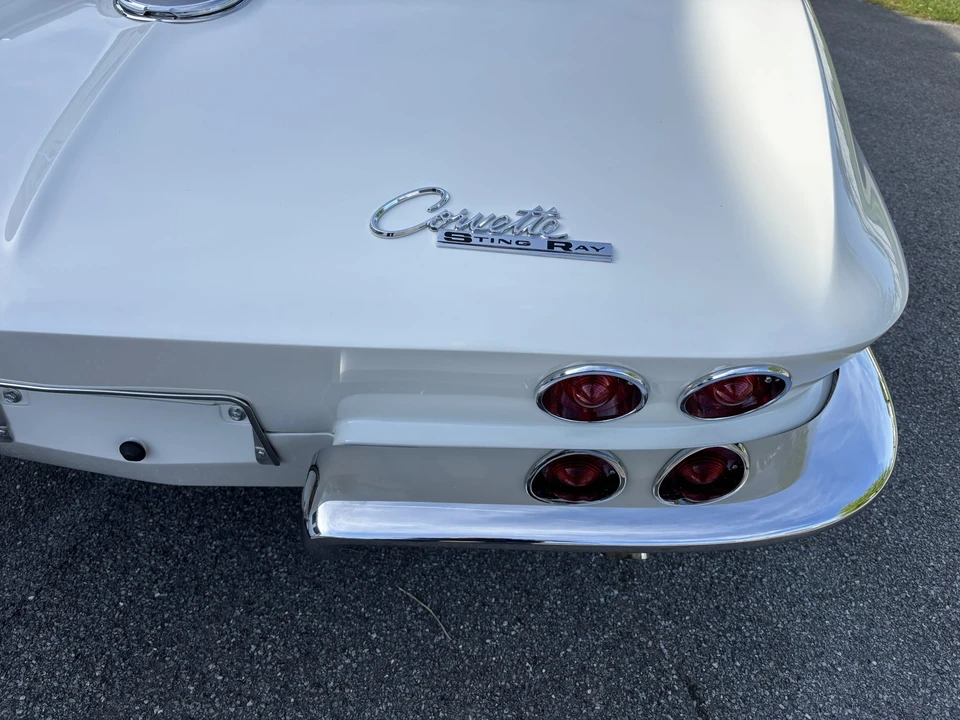 1964 Chevrolet Corvette C2 - Image 19 of 31