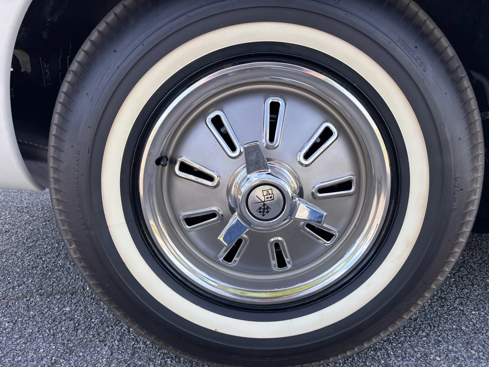 1964 Chevrolet Corvette C2 - Image 27 of 31