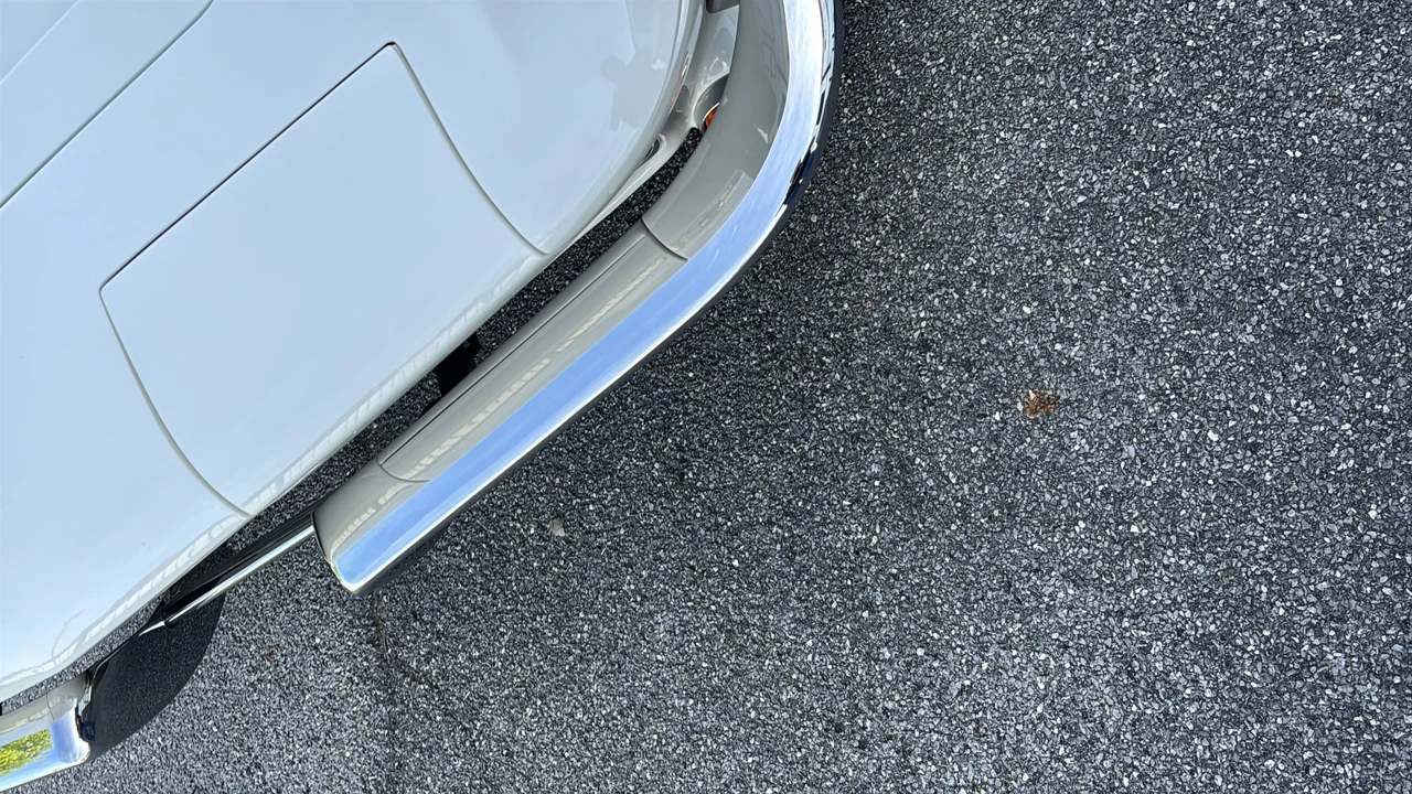 1964 Chevrolet Corvette C2 - Image 15 of 31