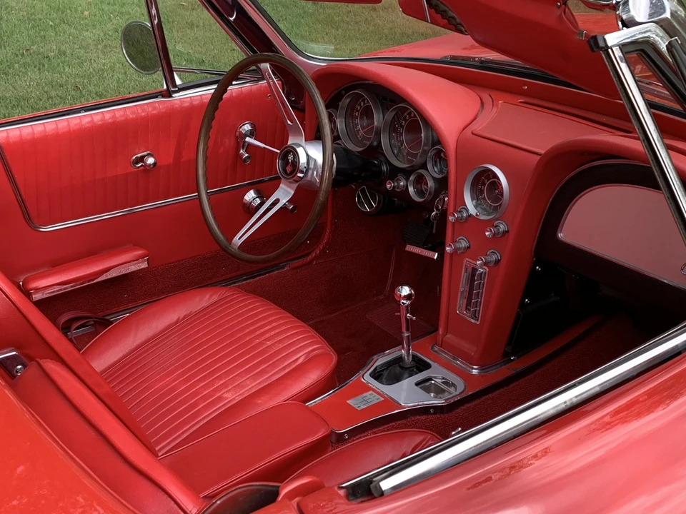 1964 Chevrolet Corvette C2 - Image 19 of 31
