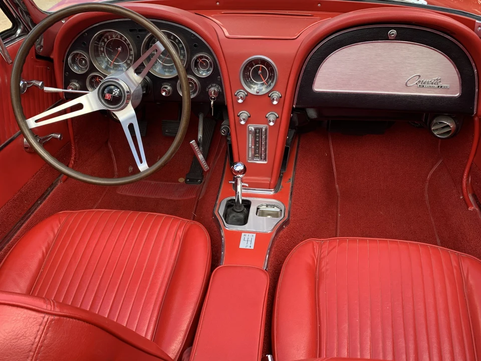 1964 Chevrolet Corvette C2 - Image 17 of 31