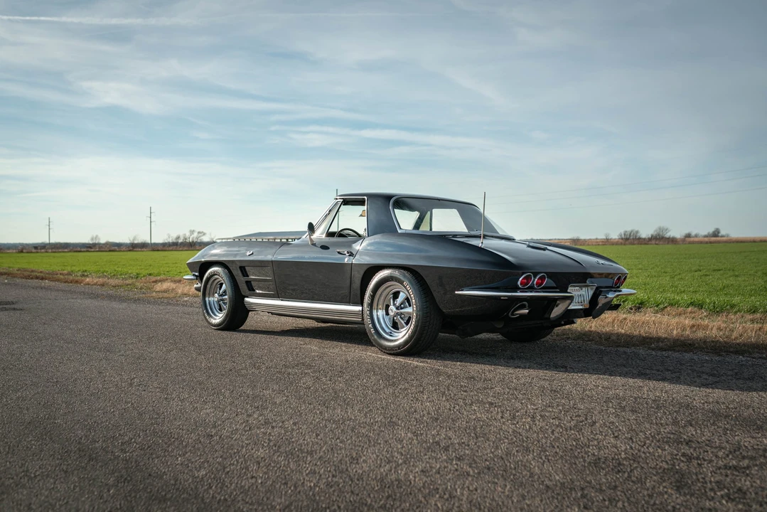 1964 Chevrolet Corvette C2 - Image 16 of 31