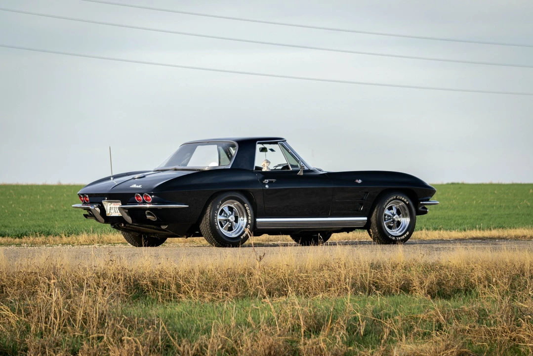 1964 Chevrolet Corvette C2 - Image 24 of 31
