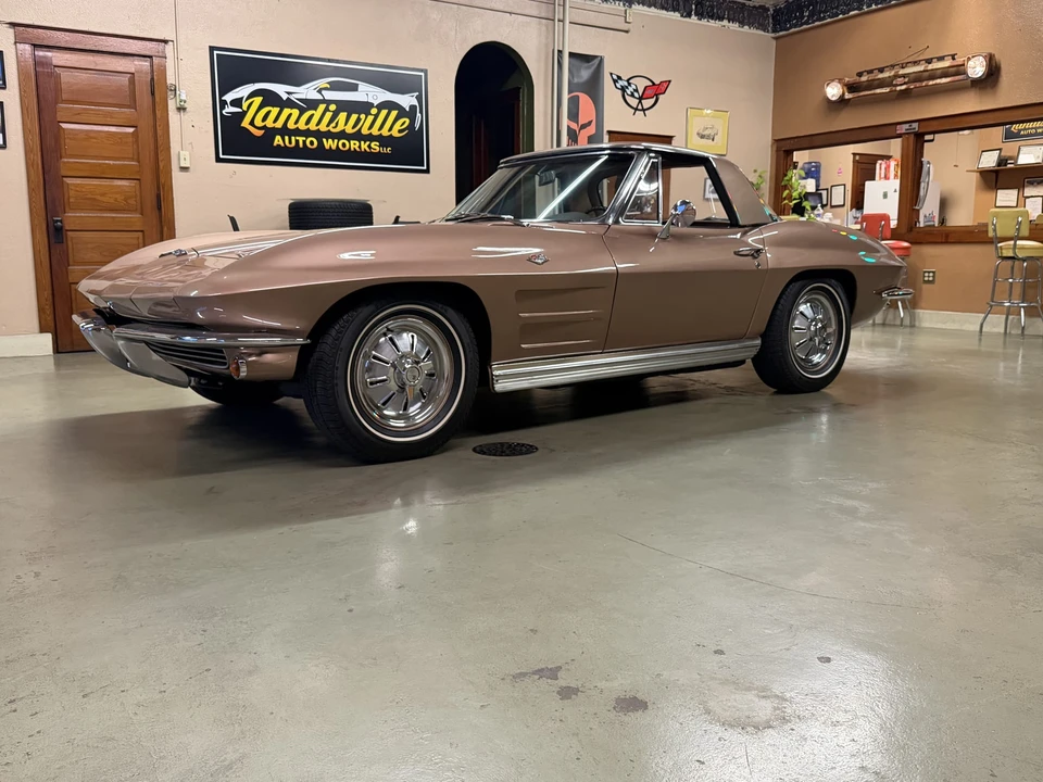 1964 Chevrolet Corvette C2 - Image 27 of 31