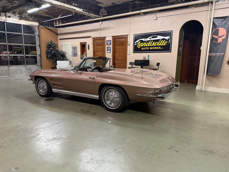 1964 Chevrolet Corvette C2 - Image 11 of 31