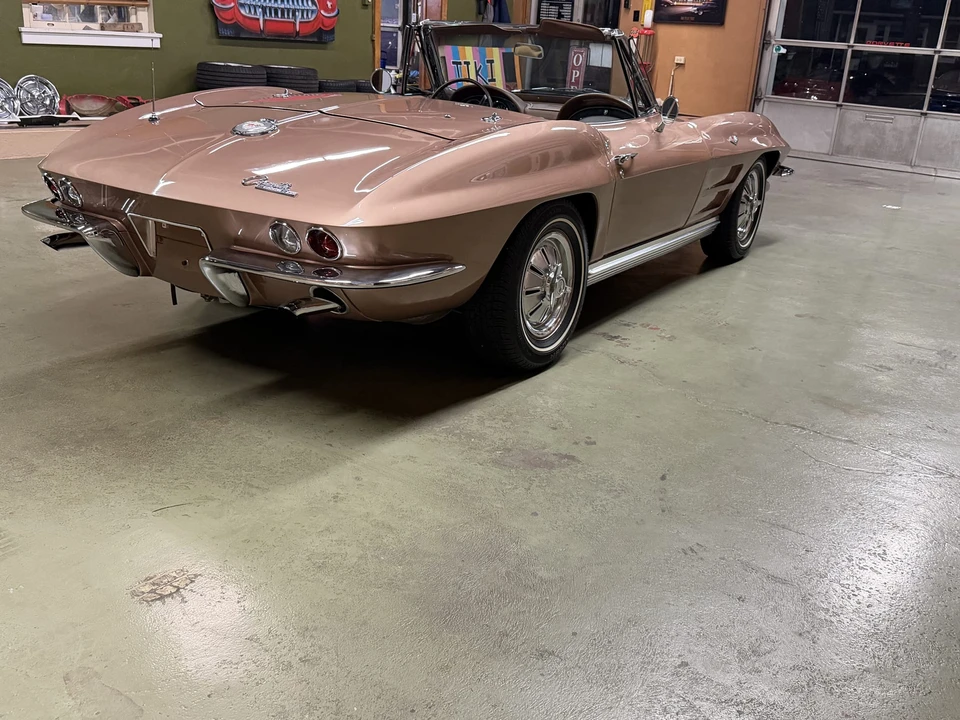 1964 Chevrolet Corvette C2 - Image 7 of 31