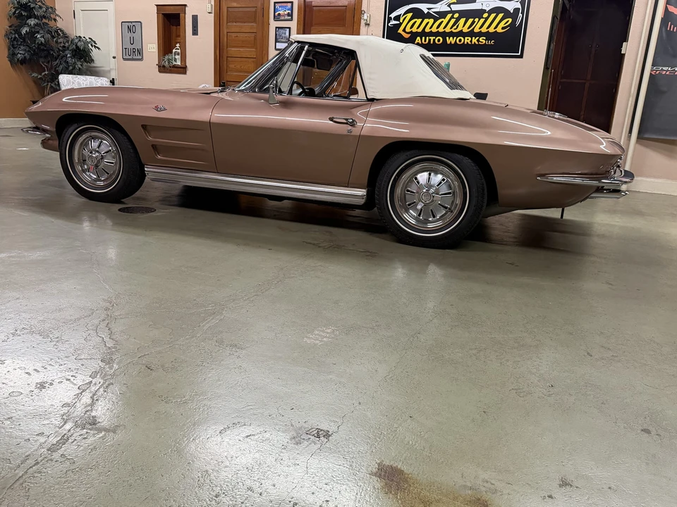 1964 Chevrolet Corvette C2 - Image 26 of 31