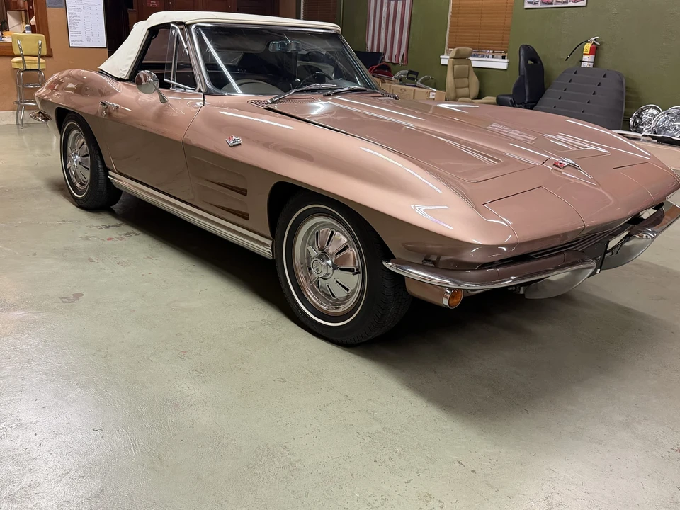 1964 Chevrolet Corvette C2 - Image 15 of 31