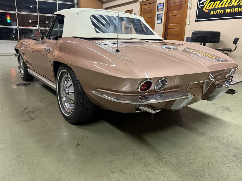 1964 Chevrolet Corvette C2 - Image 25 of 31