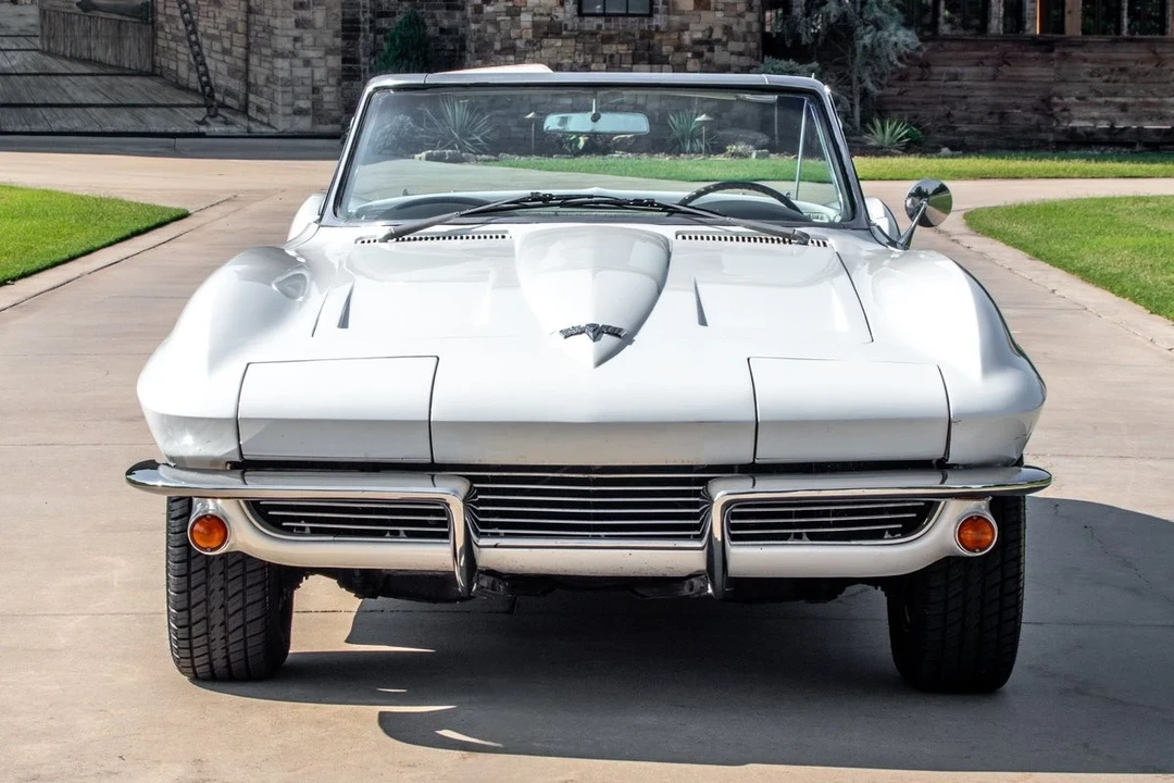 1964 Chevrolet Corvette C2 - Image 2 of 21