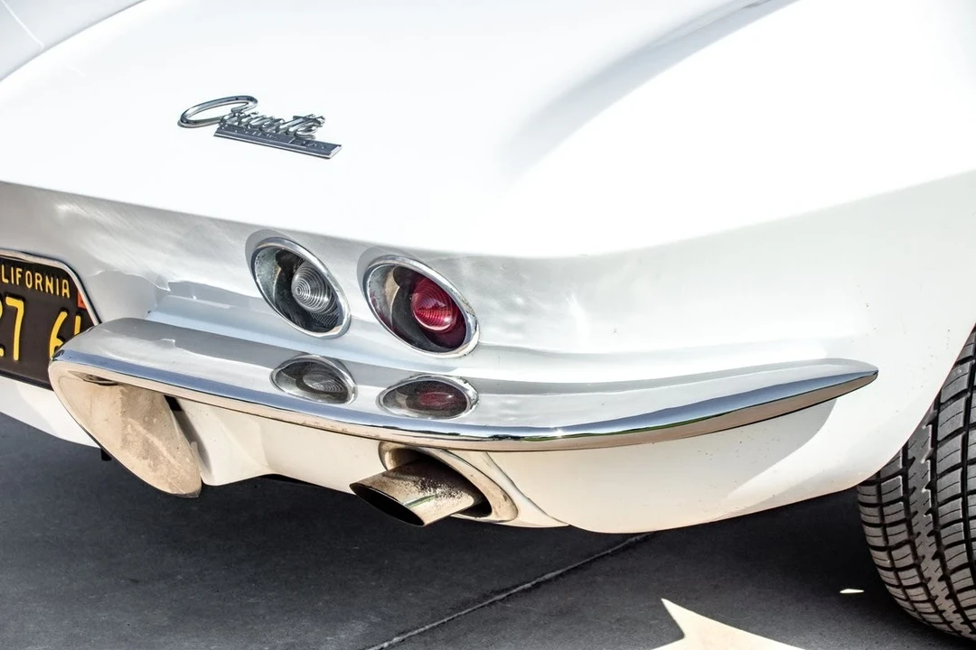 1964 Chevrolet Corvette C2 - Image 13 of 21