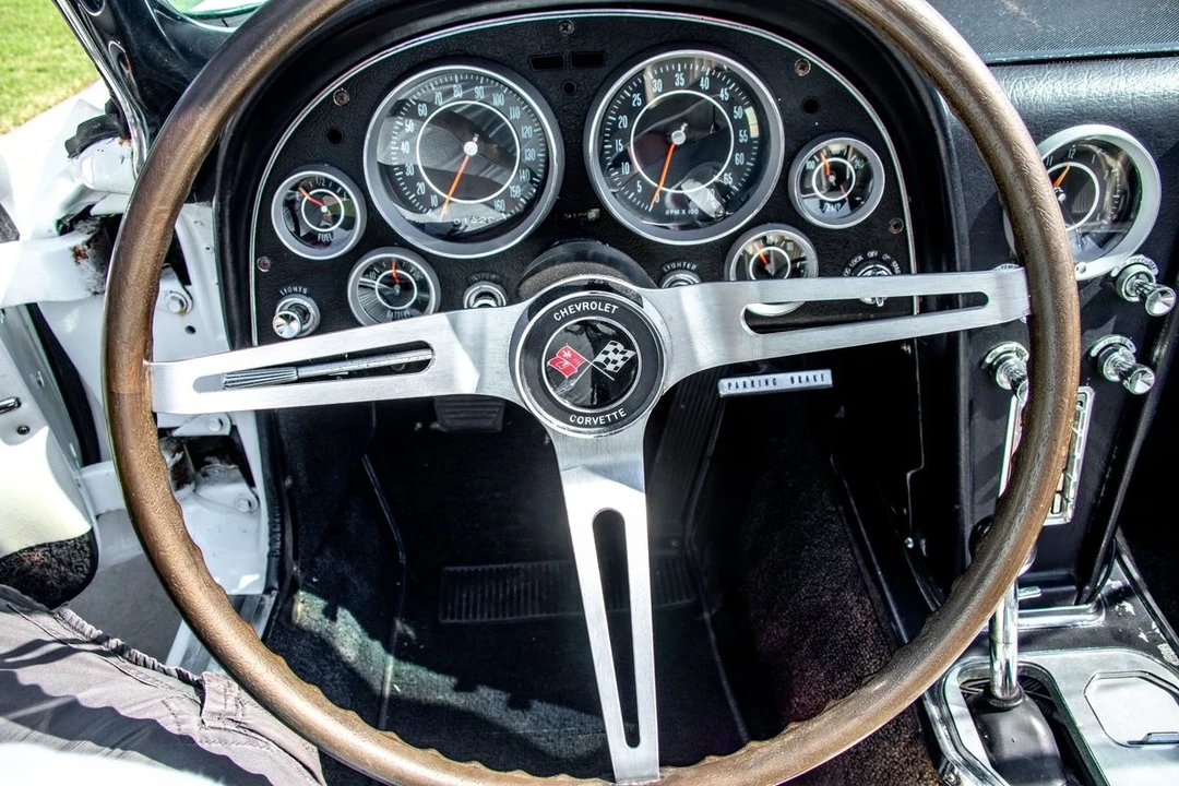 1964 Chevrolet Corvette C2 - Image 18 of 21