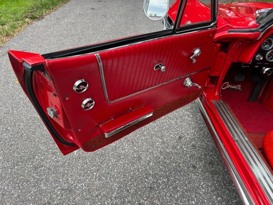 1964 Chevrolet Corvette C2 - Image 20 of 31