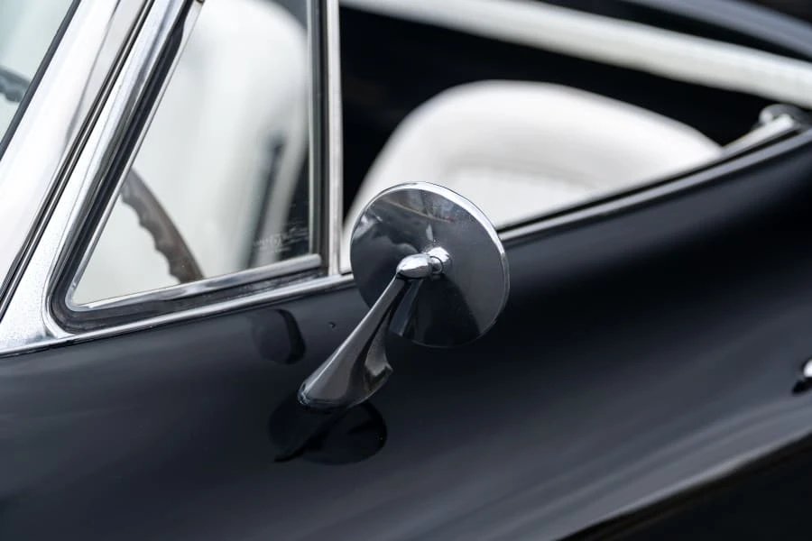 1964 Chevrolet Corvette C2 - Image 16 of 31