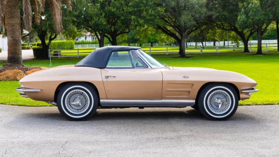 1964 Chevrolet Corvette C2 - Image 16 of 31
