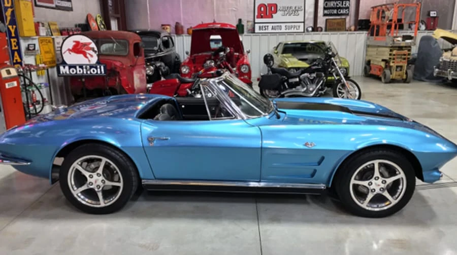 1964 Chevrolet Corvette C2 - Image 2 of 12