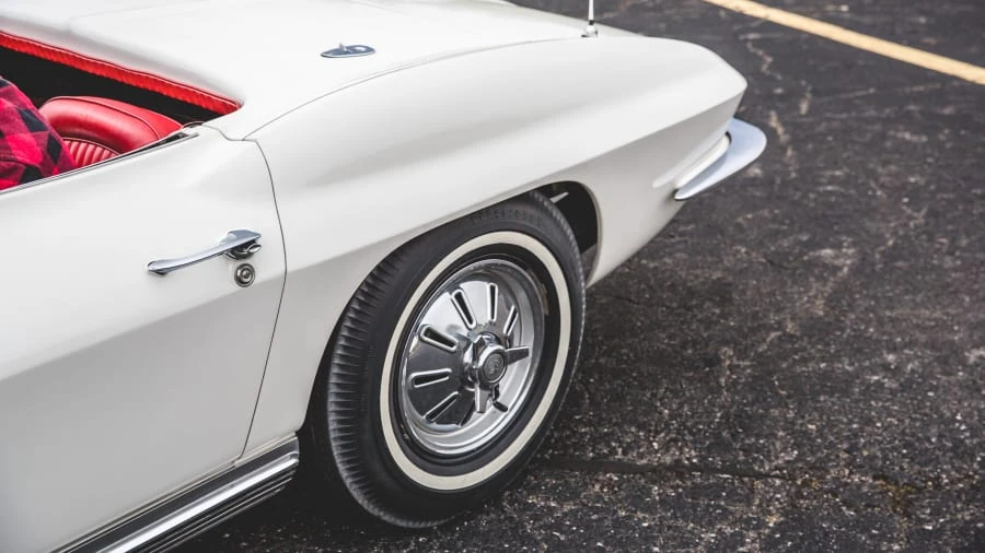 1964 Chevrolet Corvette C2 - Image 15 of 20