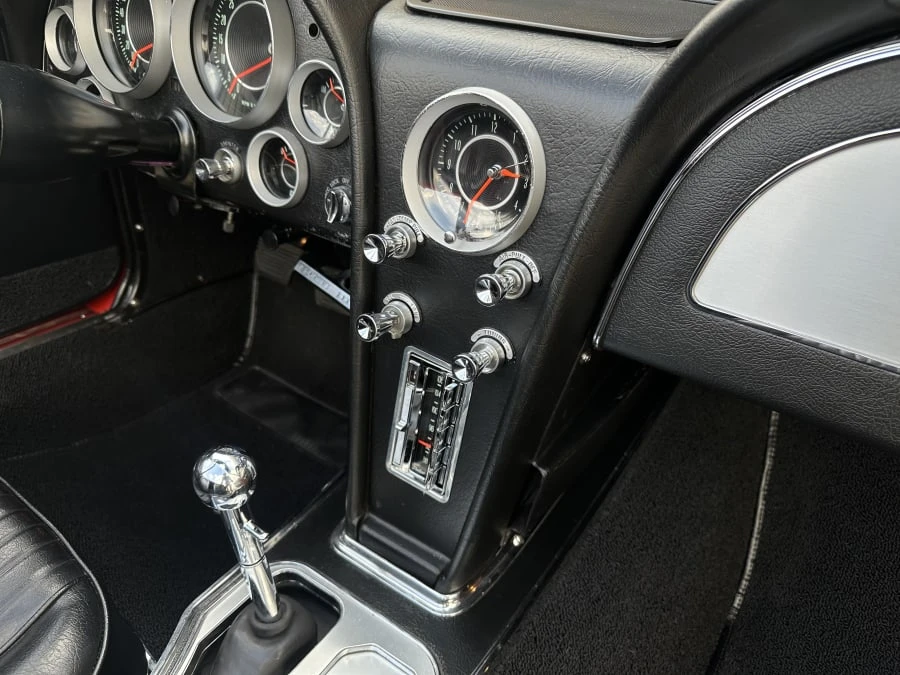 1964 Chevrolet Corvette C2 - Image 23 of 29