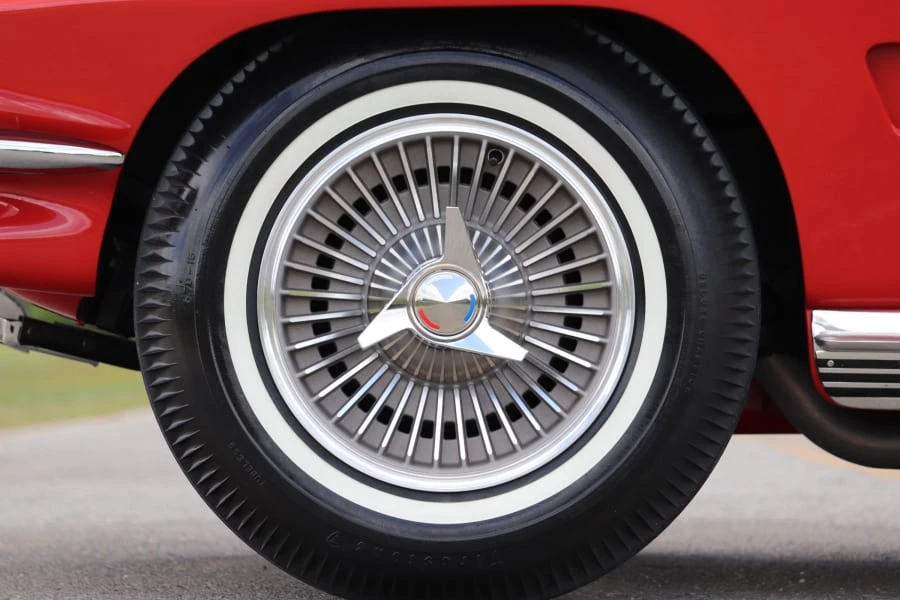 1964 Chevrolet Corvette C2 - Image 19 of 29