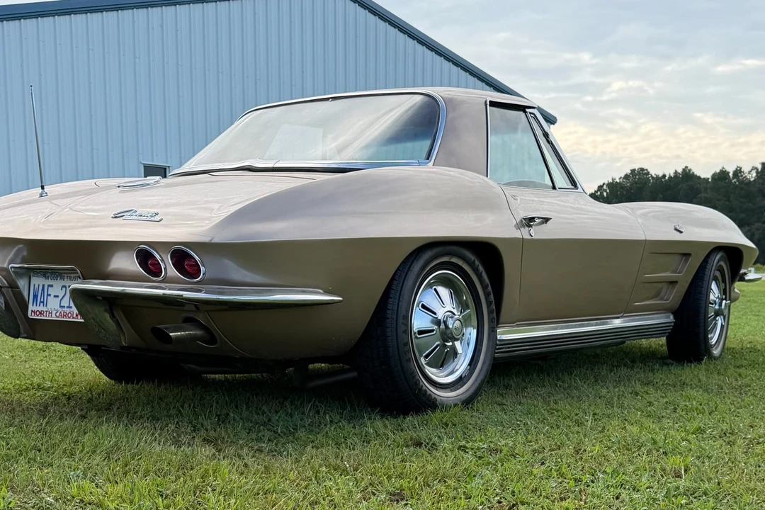 1964 Chevrolet Corvette C2 - Image 14 of 31