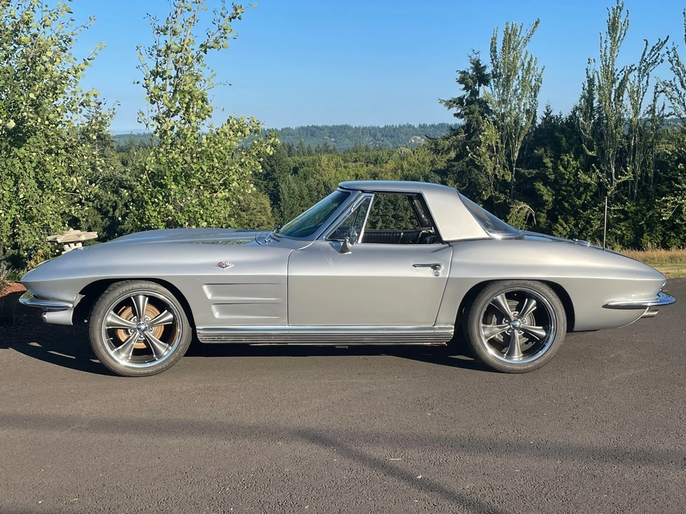 1964 Chevrolet Corvette C2 - Image 28 of 31