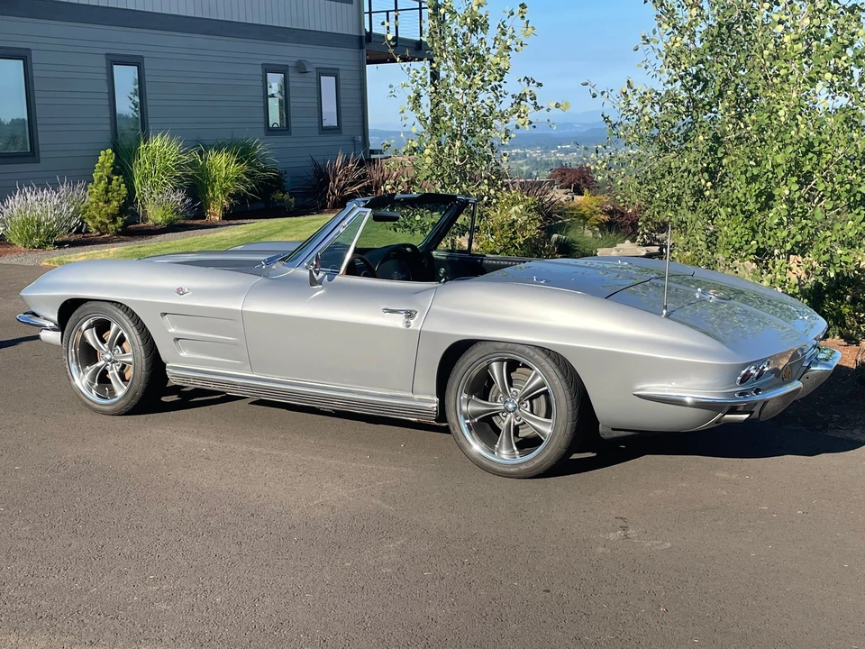 1964 Chevrolet Corvette C2 - Image 12 of 31