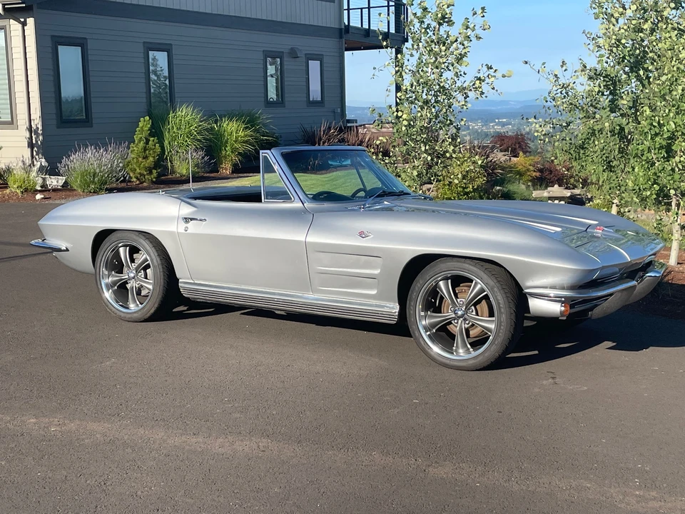 1964 Chevrolet Corvette C2 - Image 3 of 31