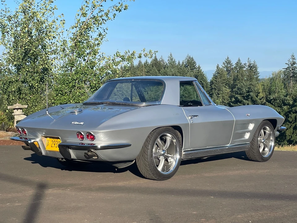1964 Chevrolet Corvette C2 - Image 18 of 31