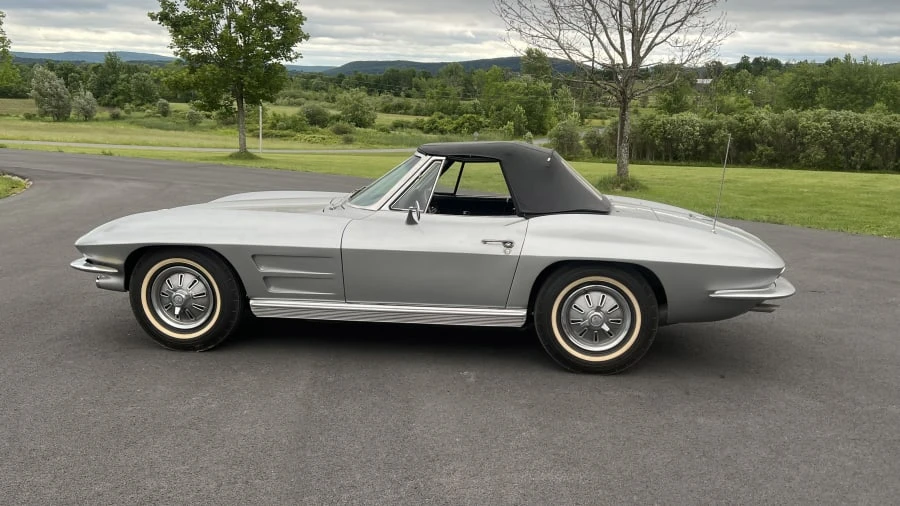1964 Chevrolet Corvette C2 - Image 2 of 29