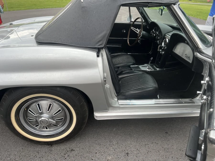 1964 Chevrolet Corvette C2 - Image 23 of 29