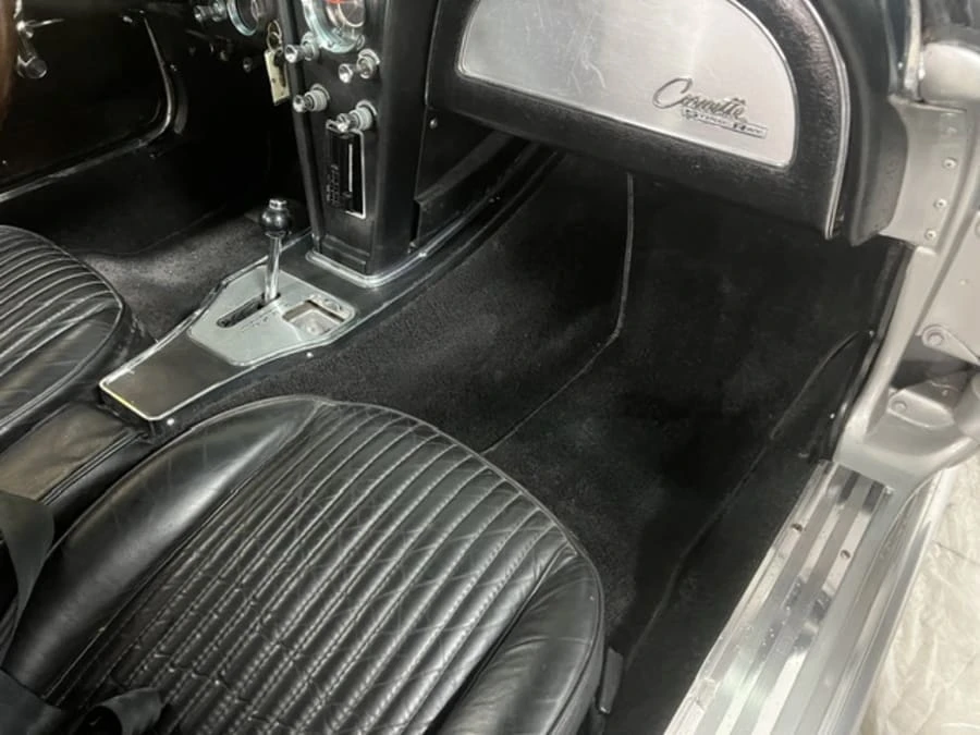1964 Chevrolet Corvette C2 - Image 25 of 29