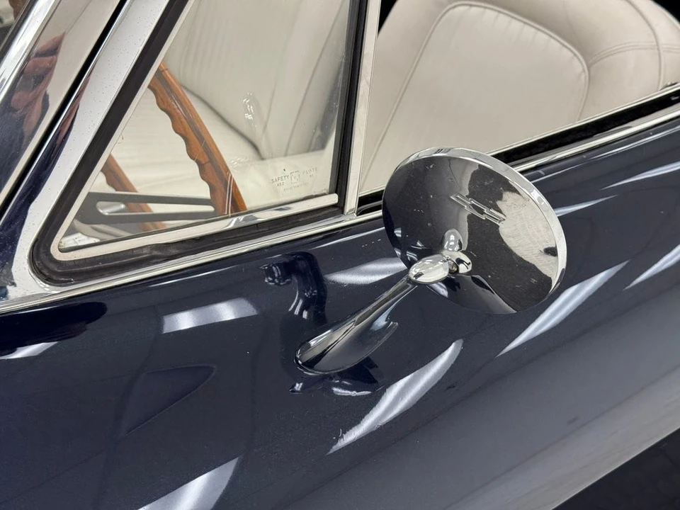 1964 Chevrolet Corvette C2 - Image 17 of 21