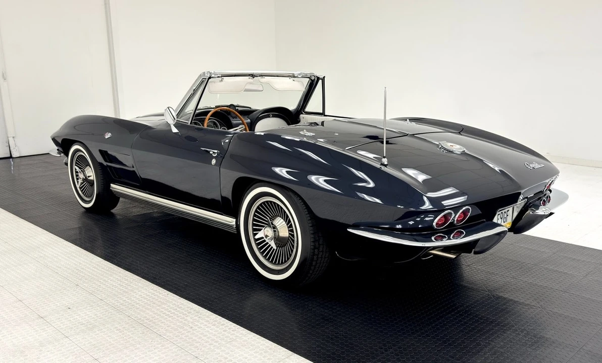 1964 Chevrolet Corvette C2 - Image 6 of 12