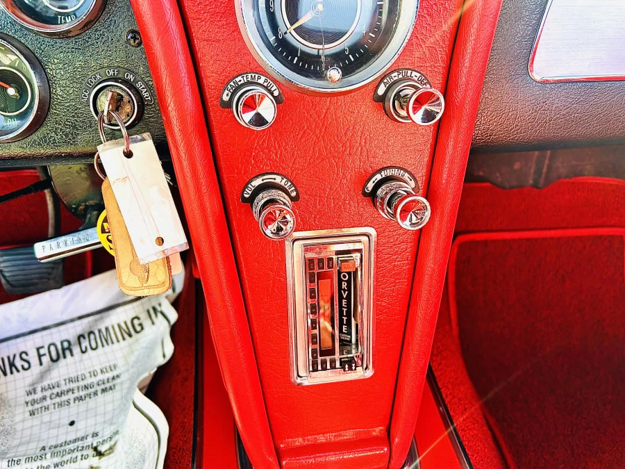 1964 Chevrolet Corvette C2 - Image 10 of 20