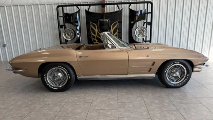 1964 Chevrolet Corvette C2 - Image 2 of 16