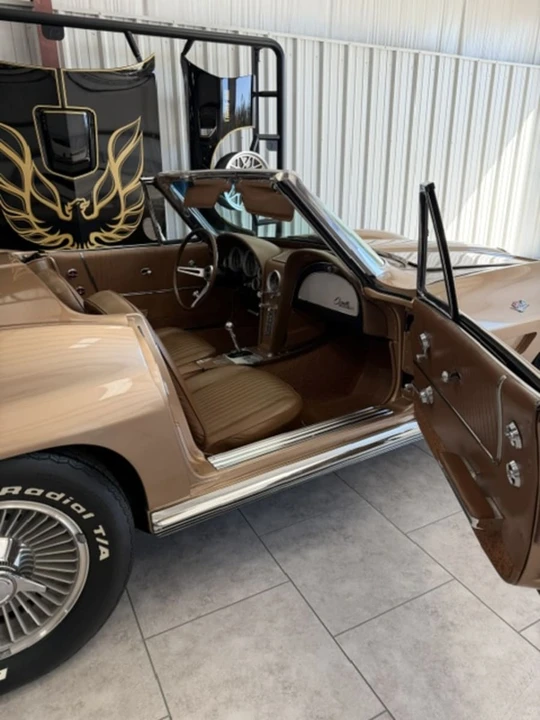 1964 Chevrolet Corvette C2 - Image 9 of 16