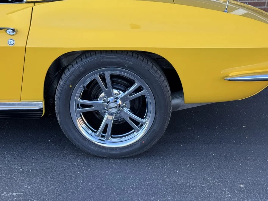 1964 Chevrolet Corvette C2 - Image 4 of 10