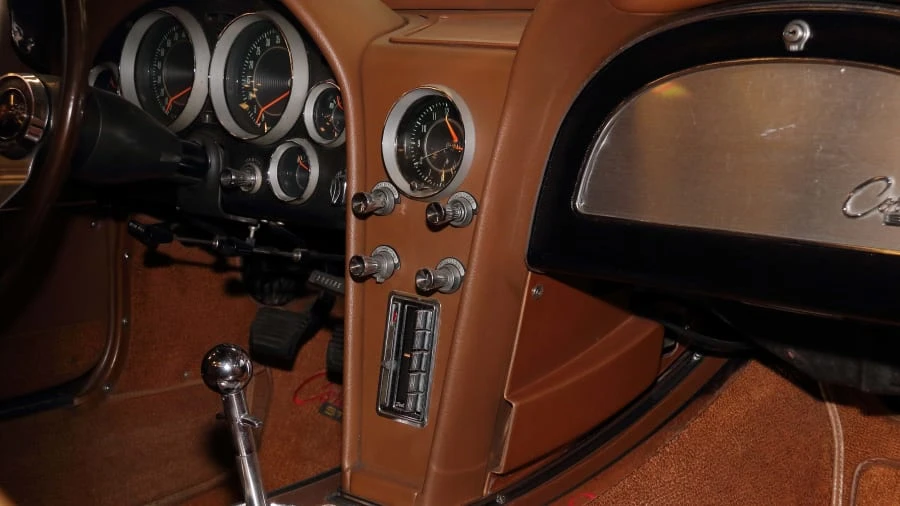 1964 Chevrolet Corvette C2 - Image 10 of 20