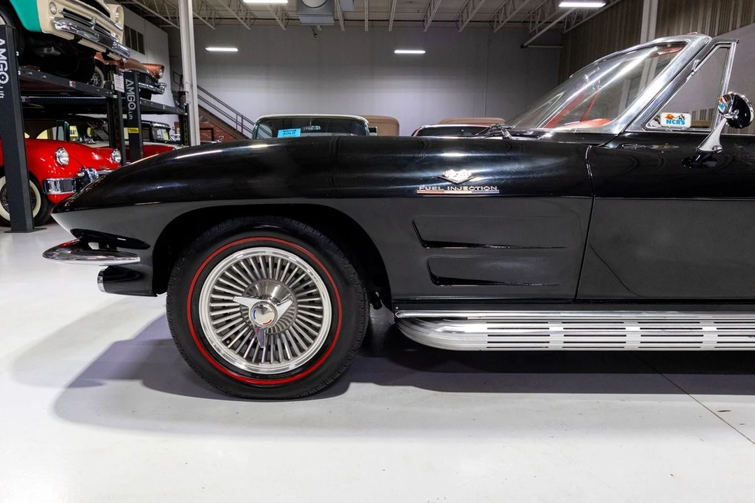 1964 Chevrolet Corvette C2 - Image 22 of 31