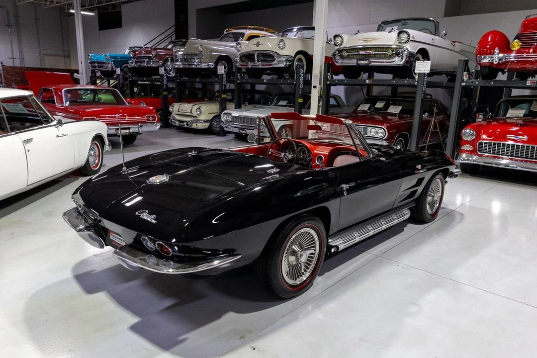 1964 Chevrolet Corvette C2 - Image 18 of 31