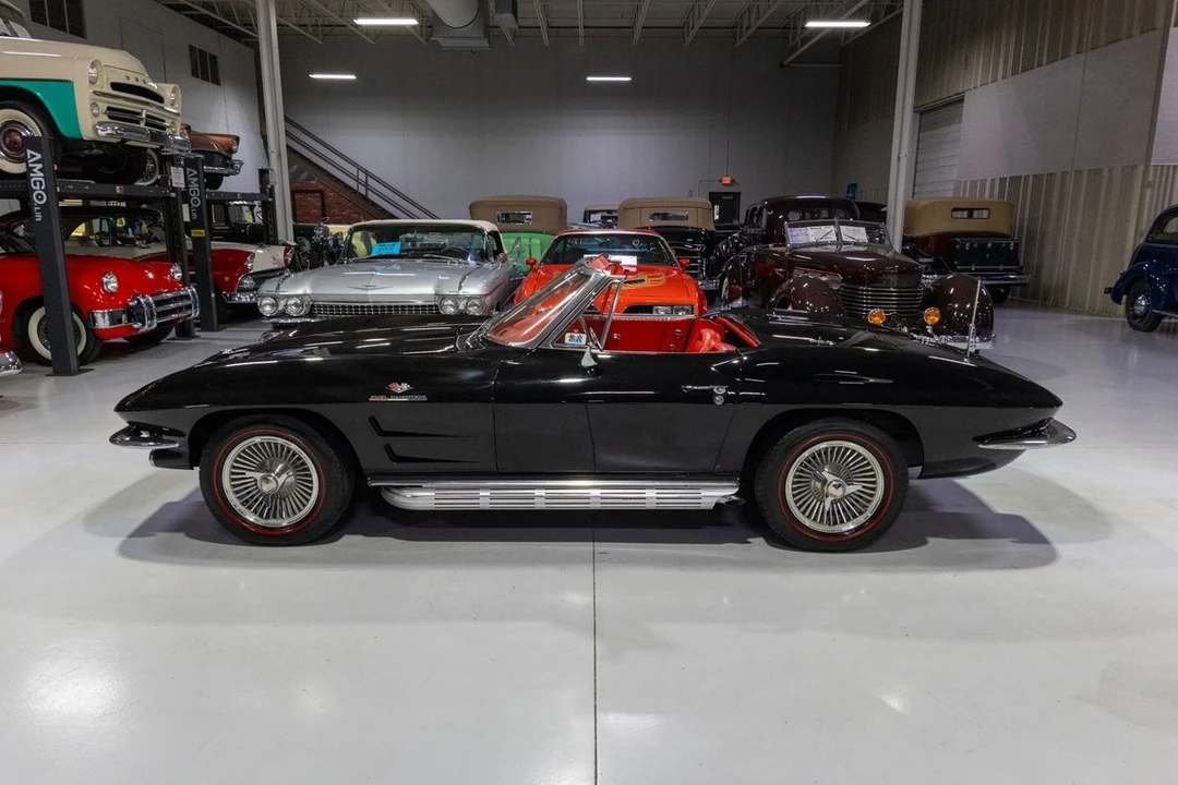 1964 Chevrolet Corvette C2 - Image 21 of 31