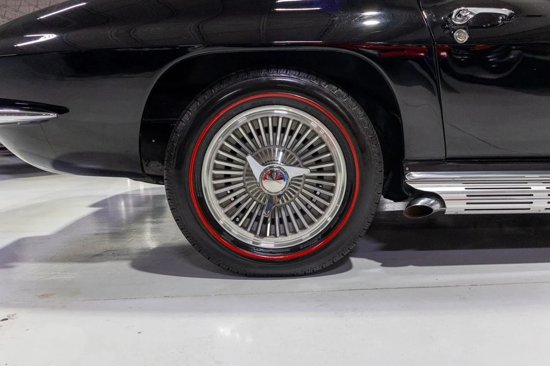 1964 Chevrolet Corvette C2 - Image 27 of 31