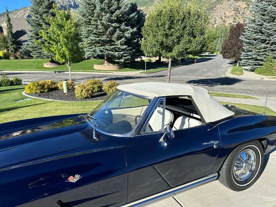 1964 Chevrolet Corvette C2 - Image 22 of 31