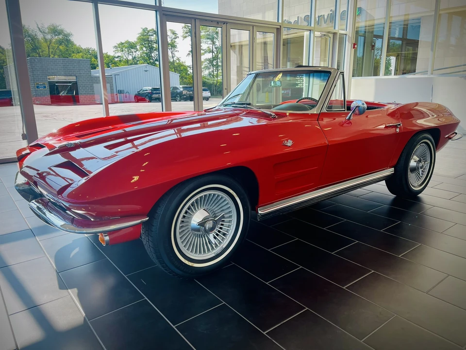 1964 Chevrolet Corvette C2 - Image 10 of 31