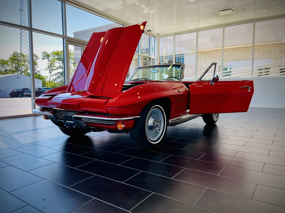 1964 Chevrolet Corvette C2 - Image 6 of 31