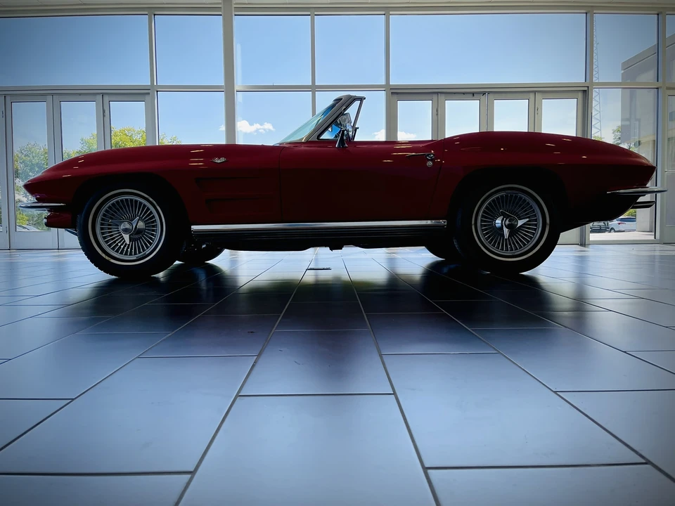 1964 Chevrolet Corvette C2 - Image 13 of 31