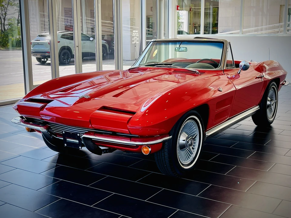 1964 Chevrolet Corvette C2 - Image 2 of 31