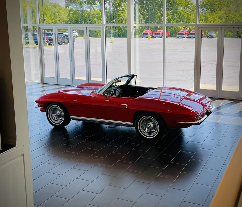 1964 Chevrolet Corvette C2 - Image 18 of 31